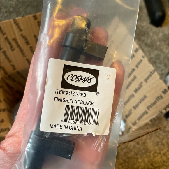 31 Cosmas Flat Black door pulls - Picture 2 of 6